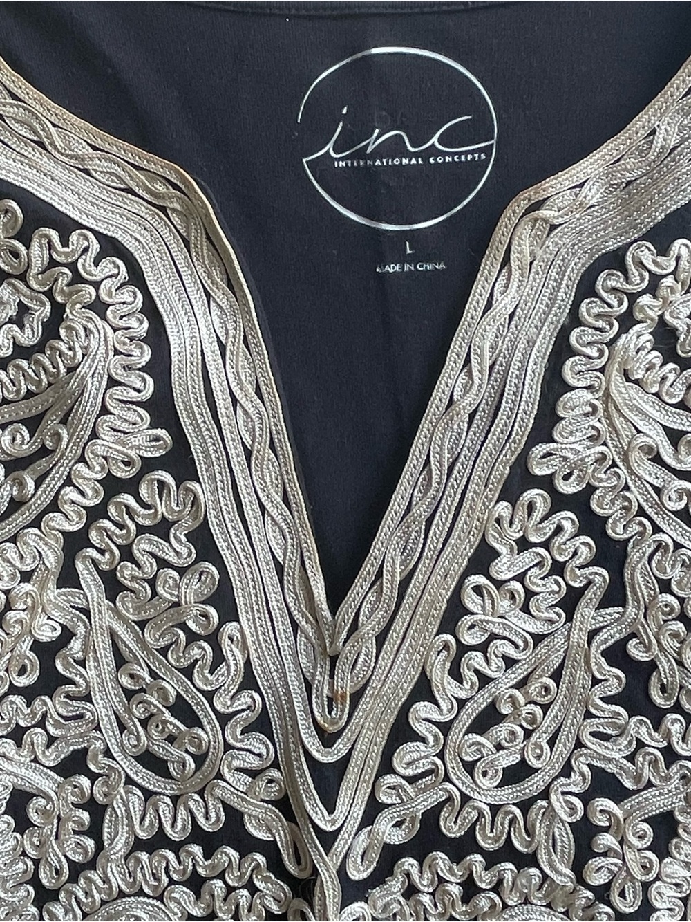 INC International Concepts Black Embroidered V-Neck Long Sleeve Top || Sz Large - Picture 7 of 9